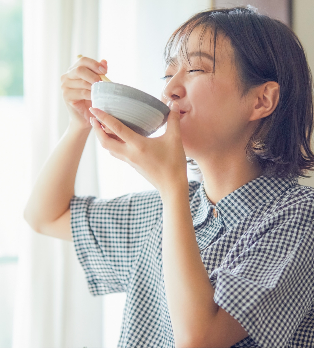 障がい者グループホームをこれまで運営したノウハウを使って実践的なサポートをする様子
