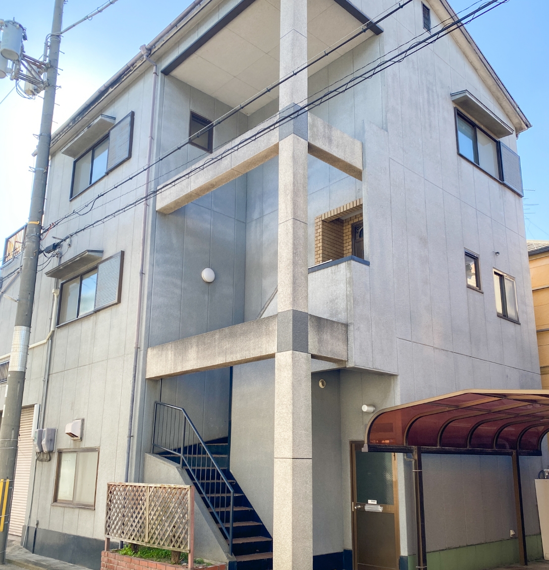 大阪府八尾市にあるグループホームきずなの外観